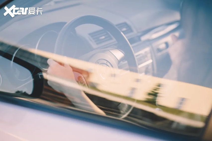 夏天座椅晒的烫怎么降温才靠谱？